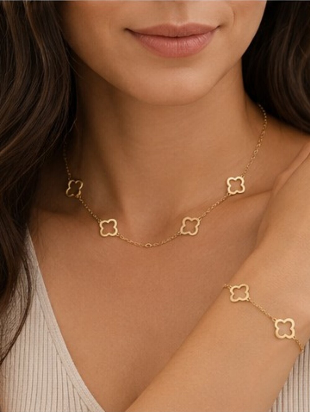 Gold Clover Link Necklace and Bracelet Set